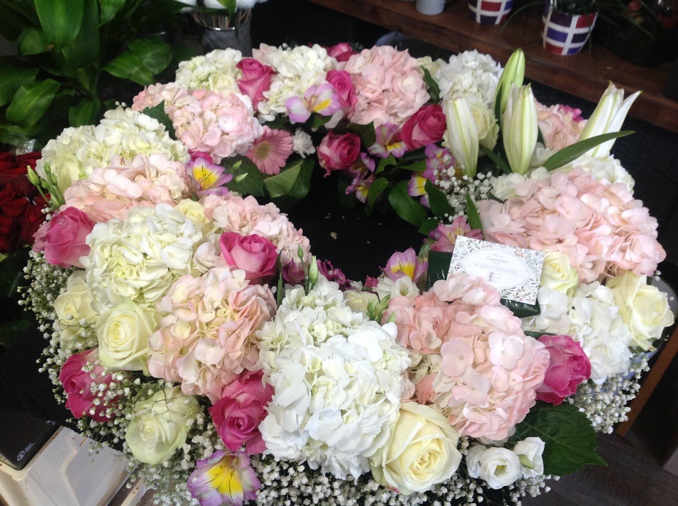 Fleurs de deuil et couronnes